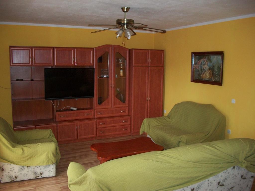 Apartment Luka Trogir Eksteriør bilde
