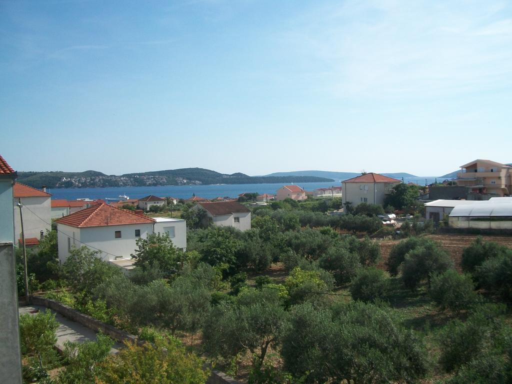 Apartment Luka Trogir Eksteriør bilde