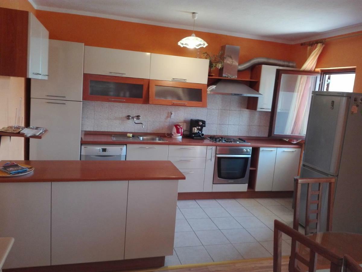 Apartment Luka Trogir Eksteriør bilde