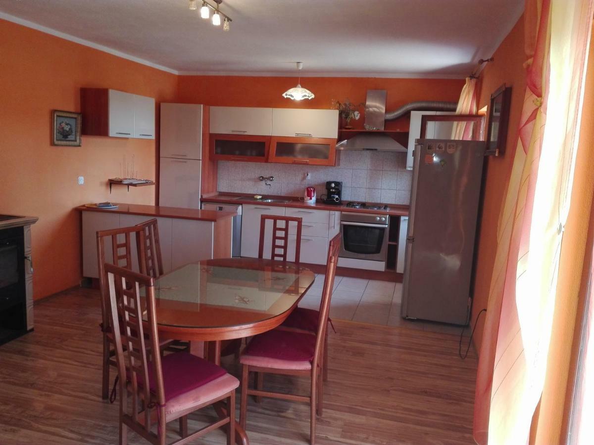 Apartment Luka Trogir Eksteriør bilde