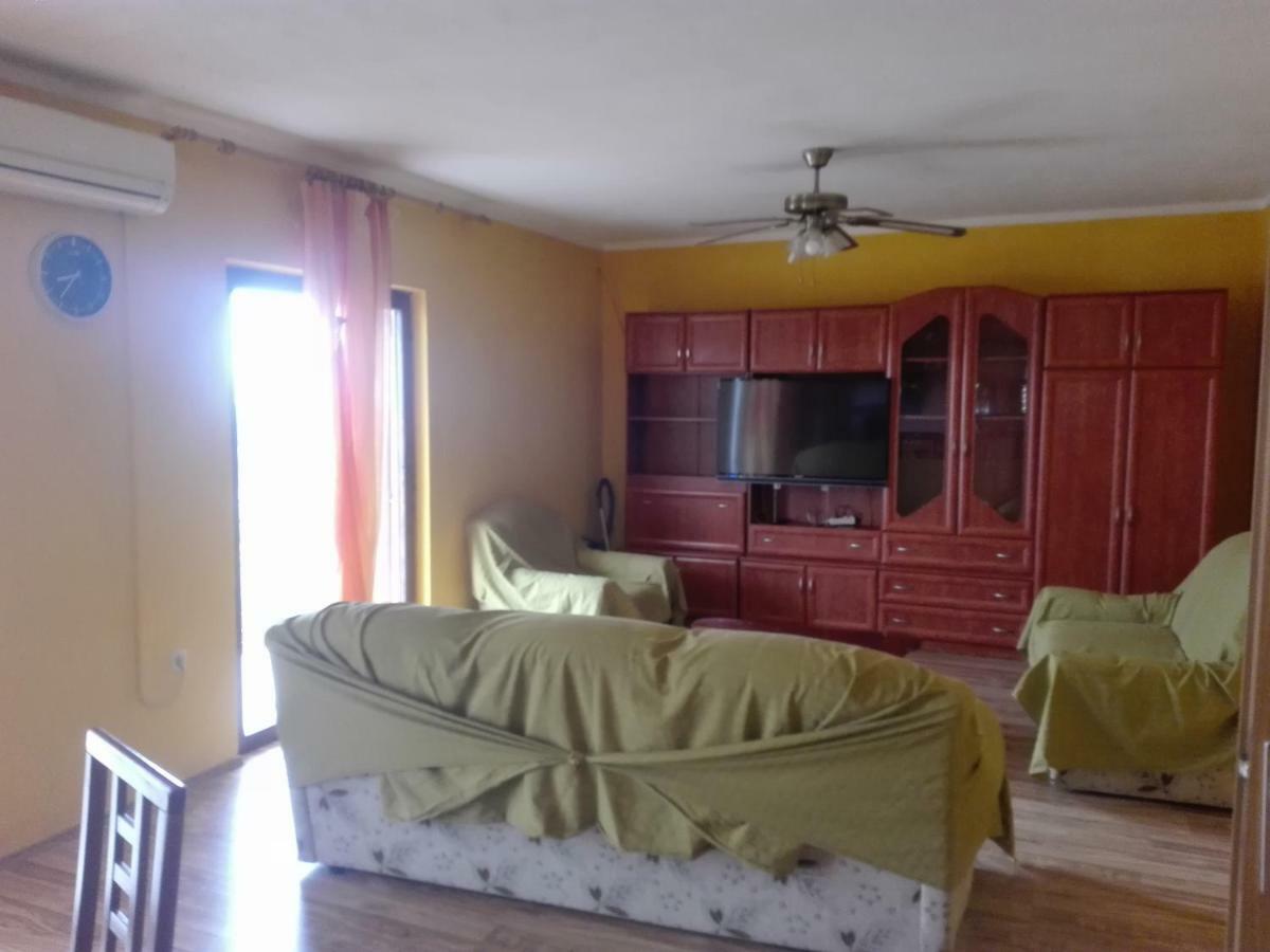 Apartment Luka Trogir Eksteriør bilde