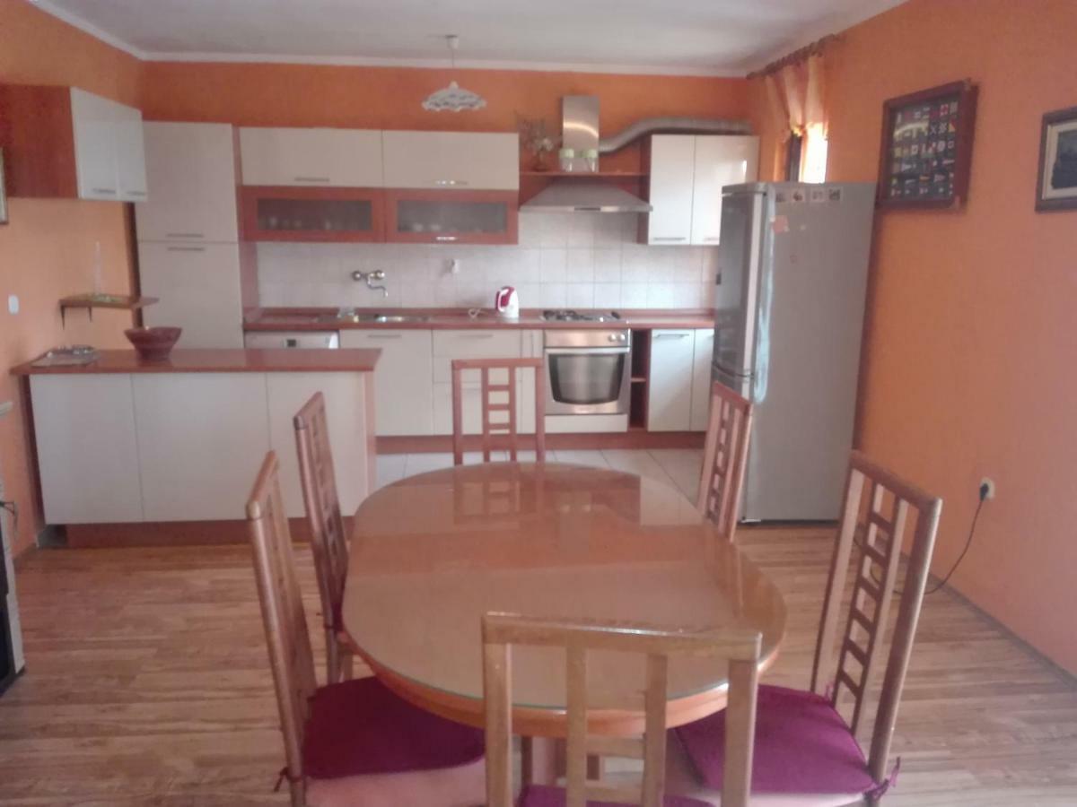 Apartment Luka Trogir Eksteriør bilde